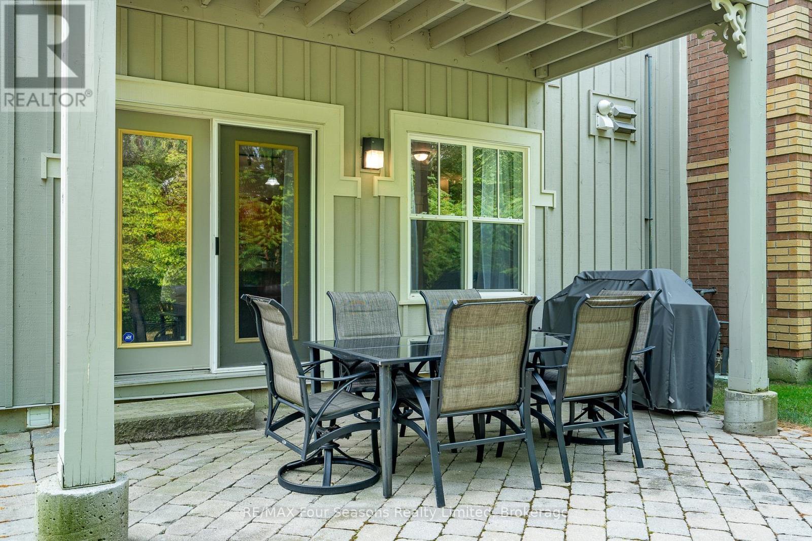 114 - 184 Snowbridge Way, Blue Mountains, Ontario  L9Y 0V1 - Photo 38 - X12943080