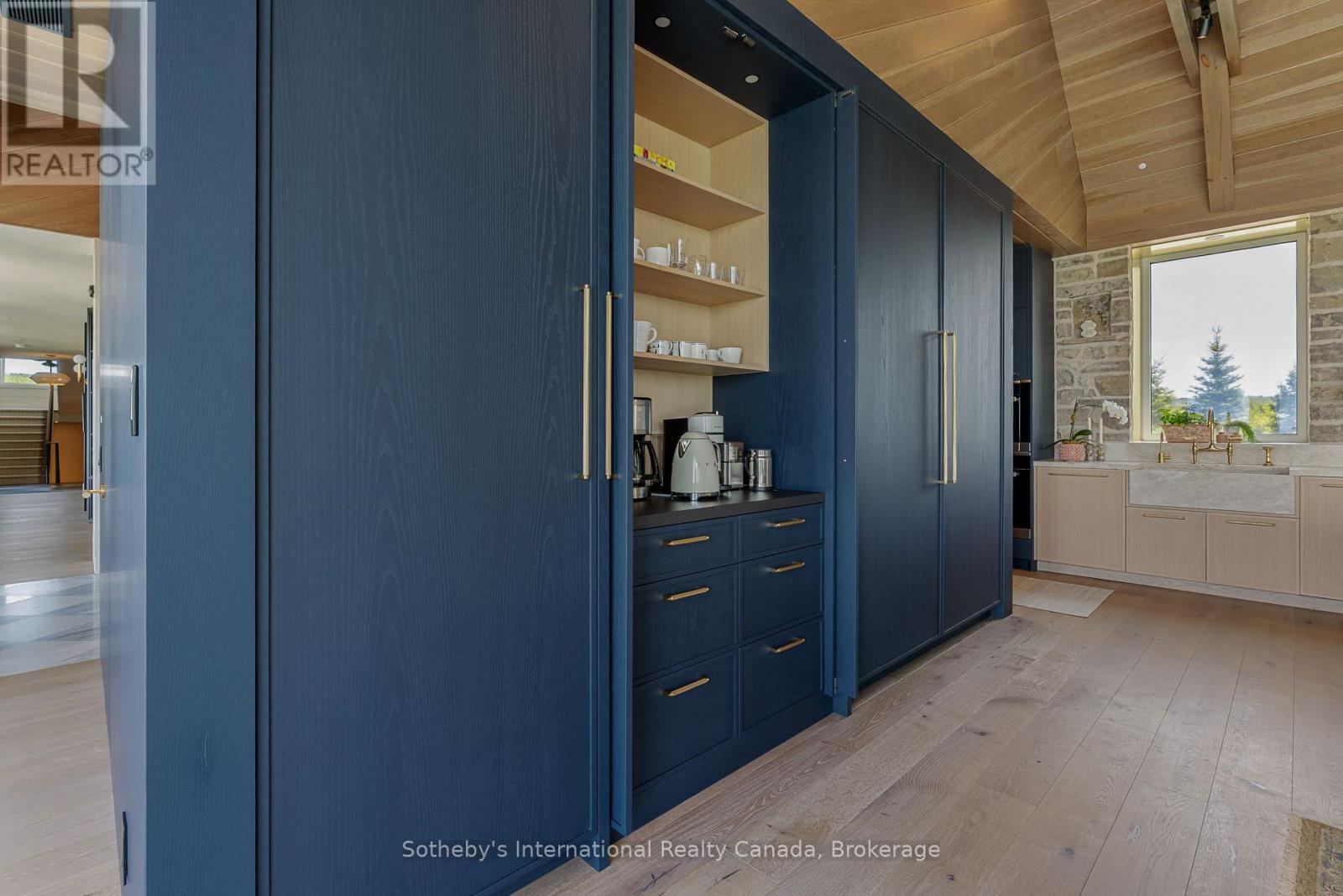 516450 7th Line, Blue Mountains, Ontario  N0H 1J0 - Photo 11 - X12943098