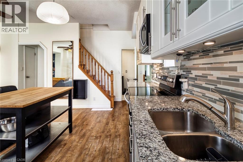 29 Andrew Street, Kitchener, Ontario  N2H 5R1 - Photo 14 - 40810532