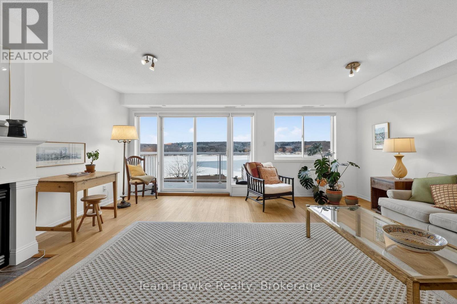 Ph4 - 4 Beck Boulevard, Penetanguishene, Ontario  L9M 2H3 - Photo 25 - S12943812