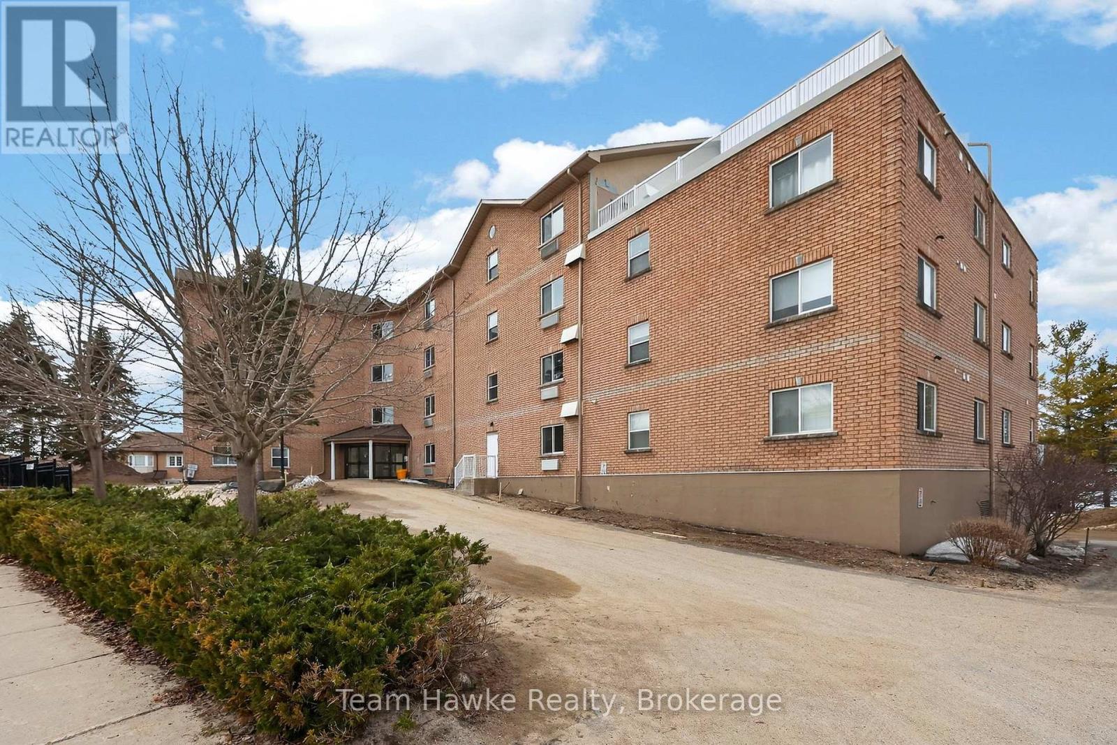 Ph4 - 4 Beck Boulevard, Penetanguishene, Ontario  L9M 2H3 - Photo 3 - S12943812