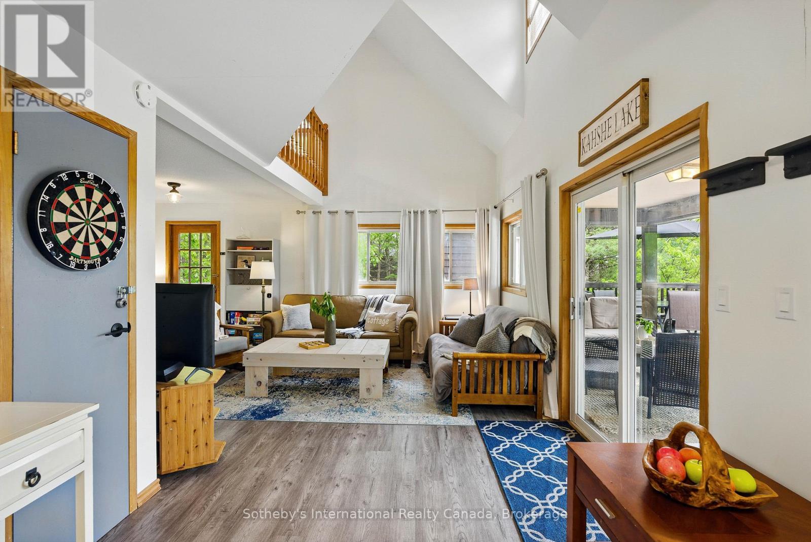 5760 Kahshe Lake, Gravenhurst, Ontario  P0E 1G0 - Photo 15 - X12943376