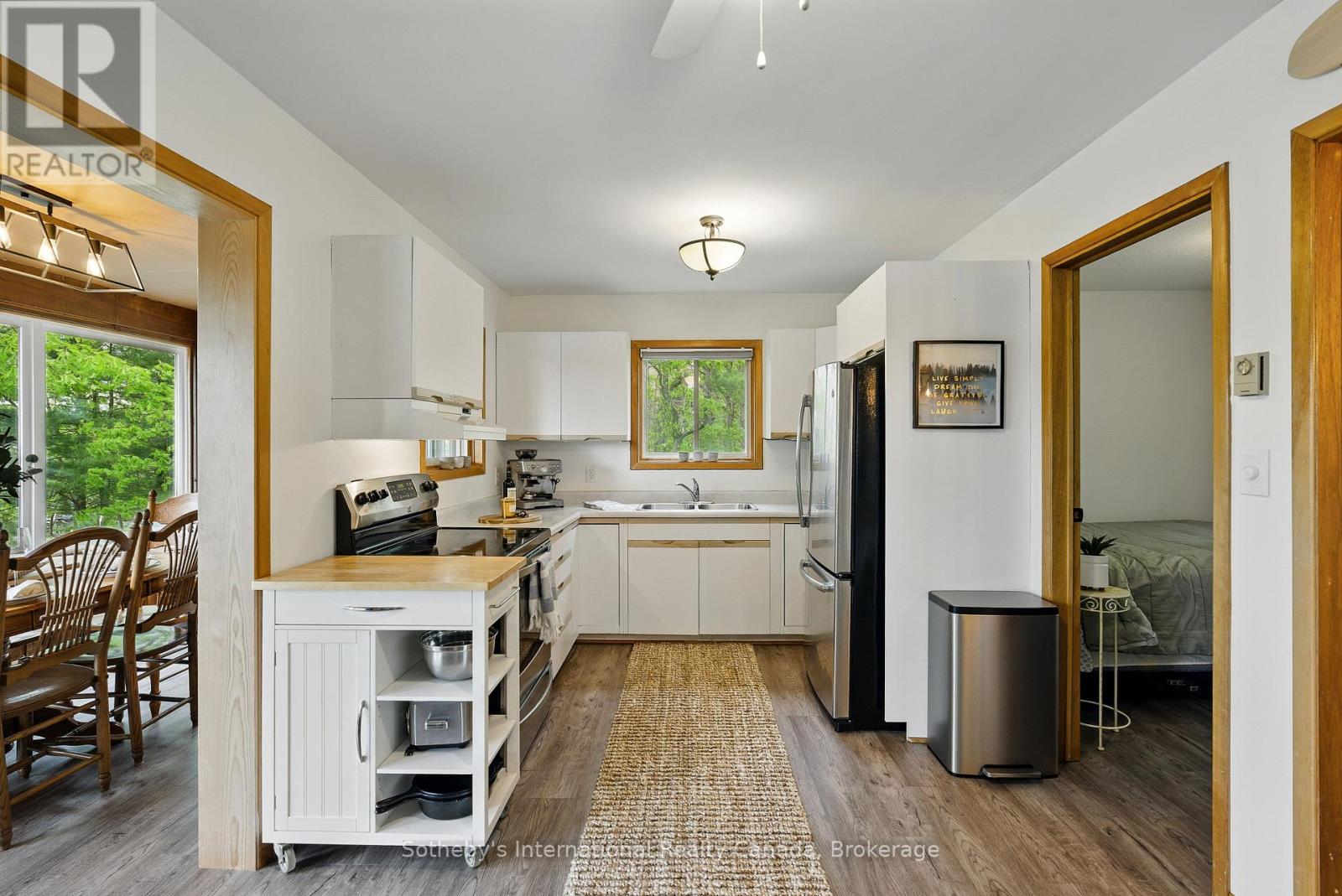 5760 Kahshe Lake, Gravenhurst, Ontario  P0E 1G0 - Photo 20 - X12943376