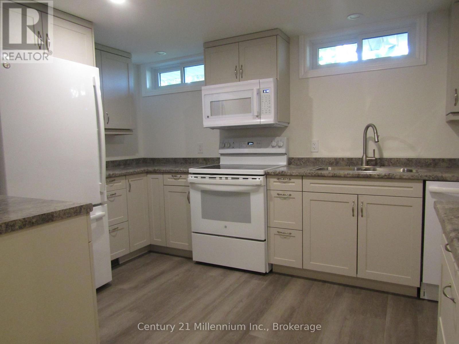 2 - 368 Princes Street S, Kincardine, Ontario  N2Z 2T6 - Photo 7 - X12943410