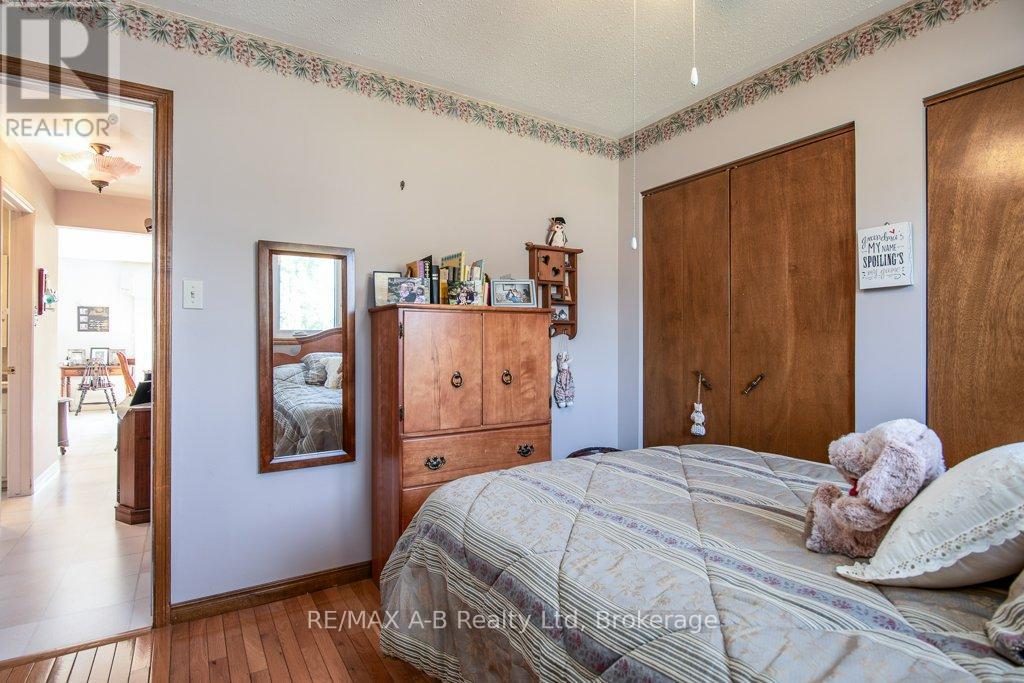 25 Baechler Avenue, East Zorra-Tavistock, Ontario  N0B 2R0 - Photo 27 - X12943586