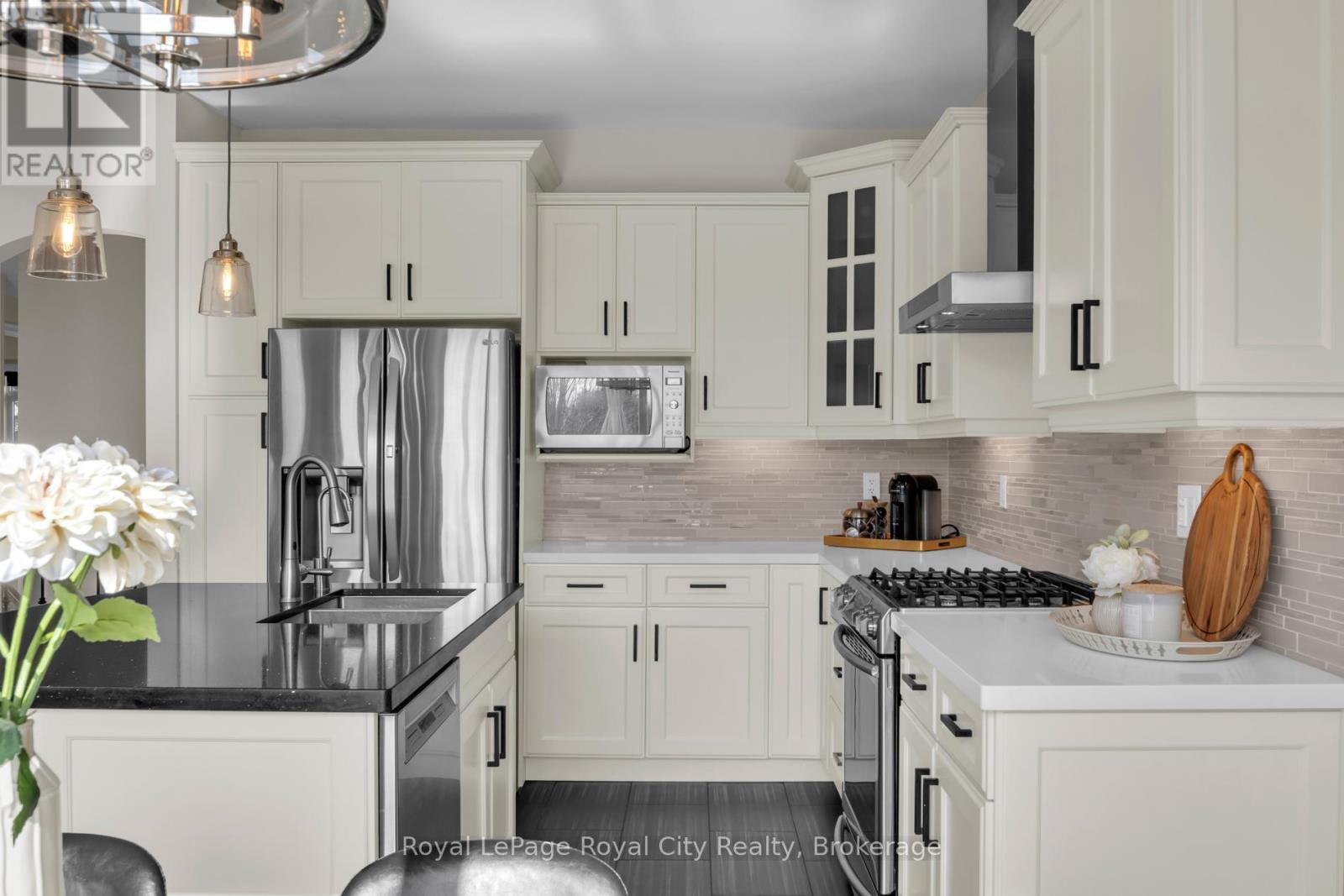 58 Aberfoyle Mill Crescent, Puslinch, Ontario  N0B 2J0 - Photo 14 - X12943594