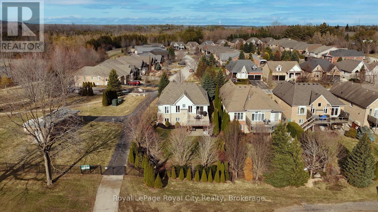 58 Aberfoyle Mill Crescent, Puslinch, Ontario  N0B 2J0 - Photo 39 - X12943594