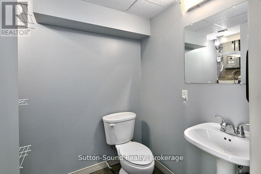 660 Main Street, South Bruce Peninsula, Ontario  N0H 2T0 - Photo 15 - X12943646