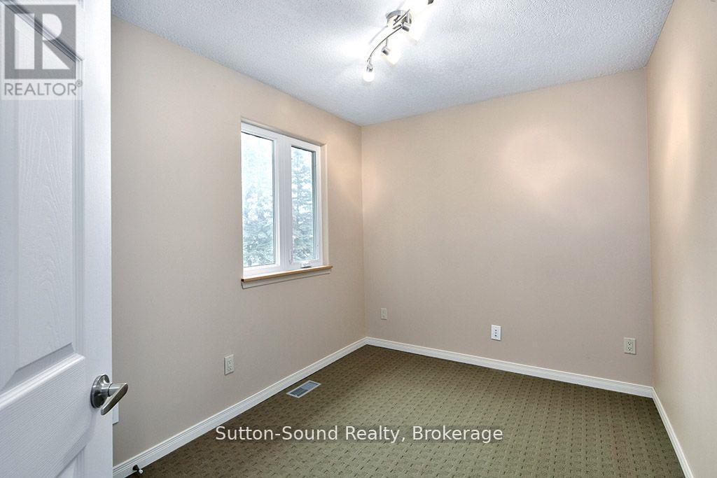 660 Main Street, South Bruce Peninsula, Ontario  N0H 2T0 - Photo 22 - X12943646