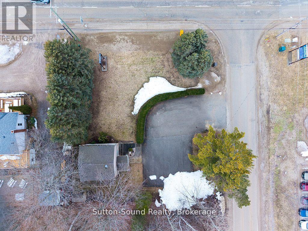 660 Main Street, South Bruce Peninsula, Ontario  N0H 2T0 - Photo 35 - X12943646