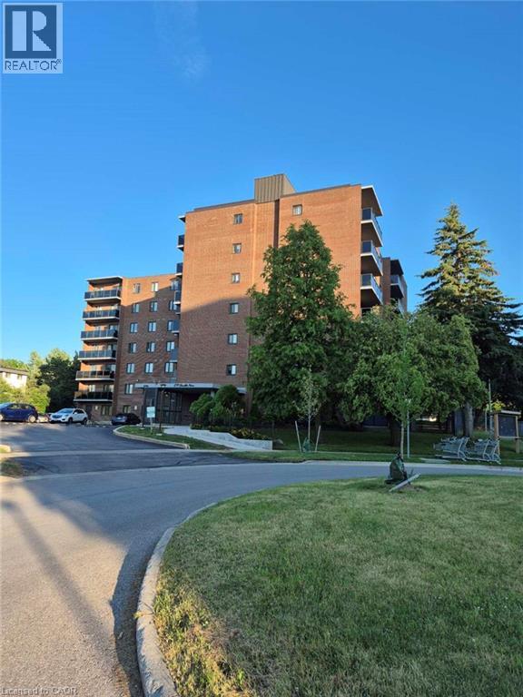 279 Chandler Drive Unit# 706, Kitchener, Ontario  N2E 1X6 - Photo 4 - 40816397
