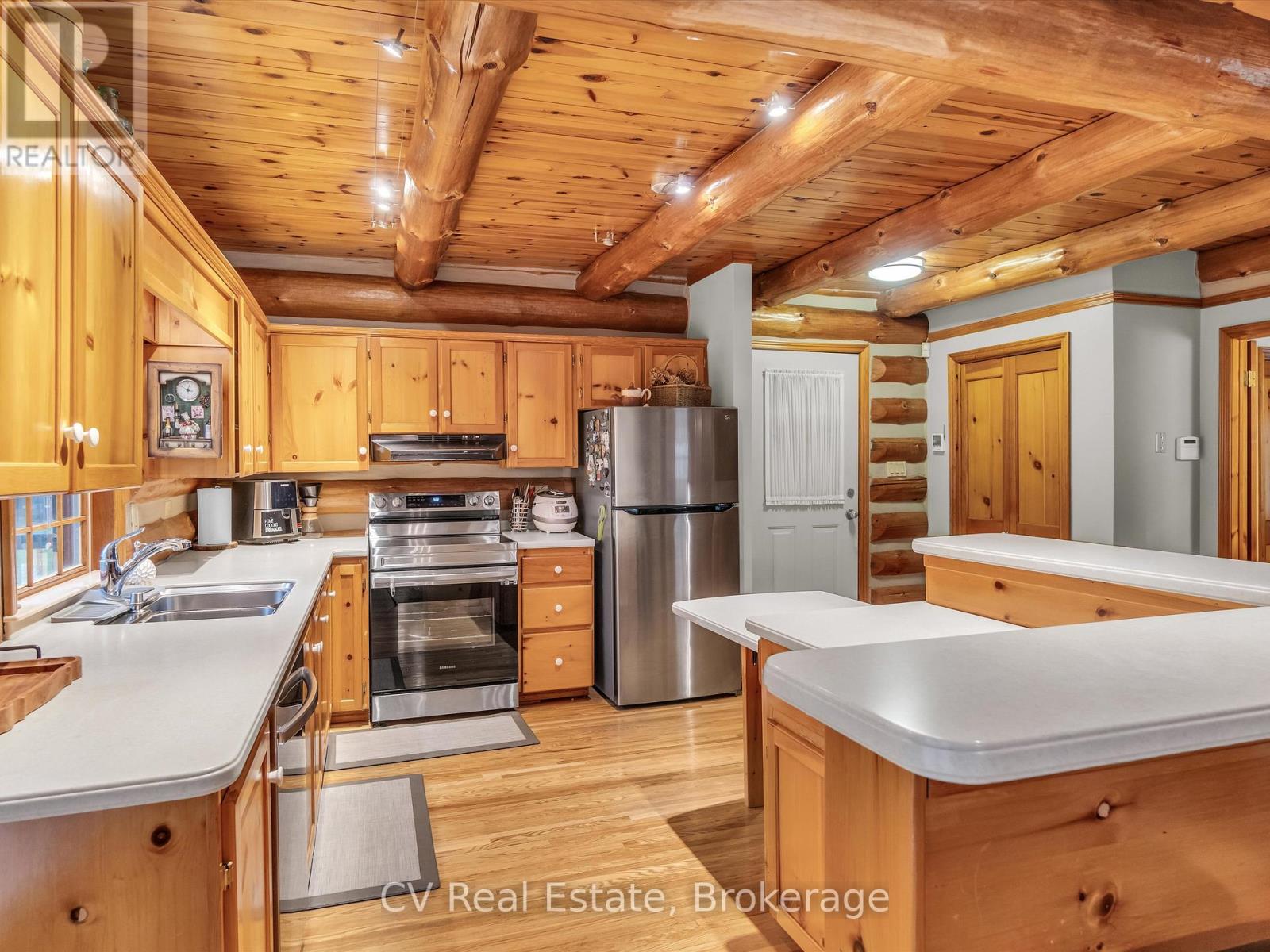 1040 Amelia Crescent, Gravenhurst, Ontario  P0E 1G0 - Photo 28 - X12944152