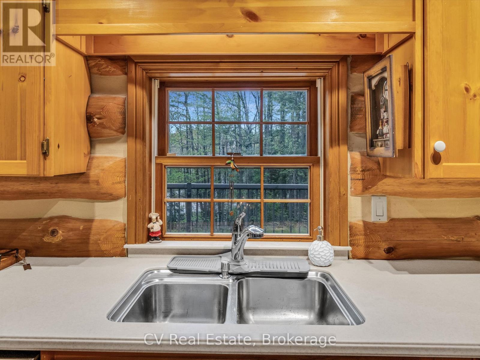 1040 Amelia Crescent, Gravenhurst, Ontario  P0E 1G0 - Photo 30 - X12944152