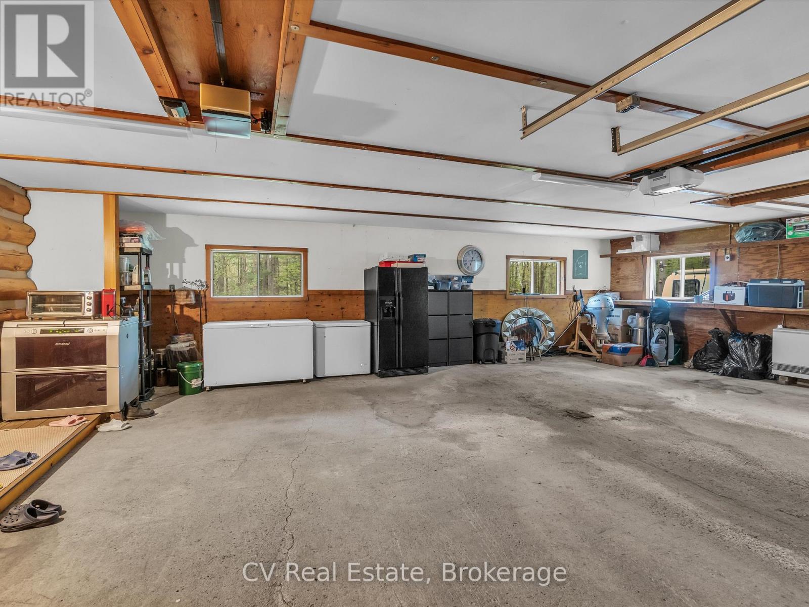 1040 Amelia Crescent, Gravenhurst, Ontario  P0E 1G0 - Photo 44 - X12944152