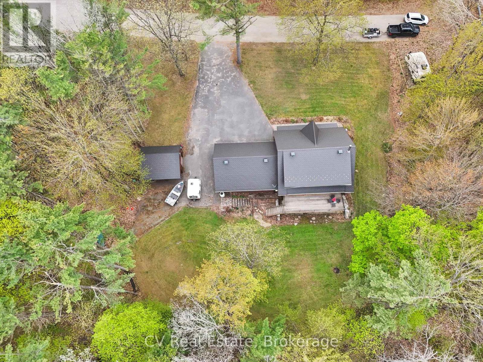 1040 Amelia Crescent, Gravenhurst, Ontario  P0E 1G0 - Photo 50 - X12944152