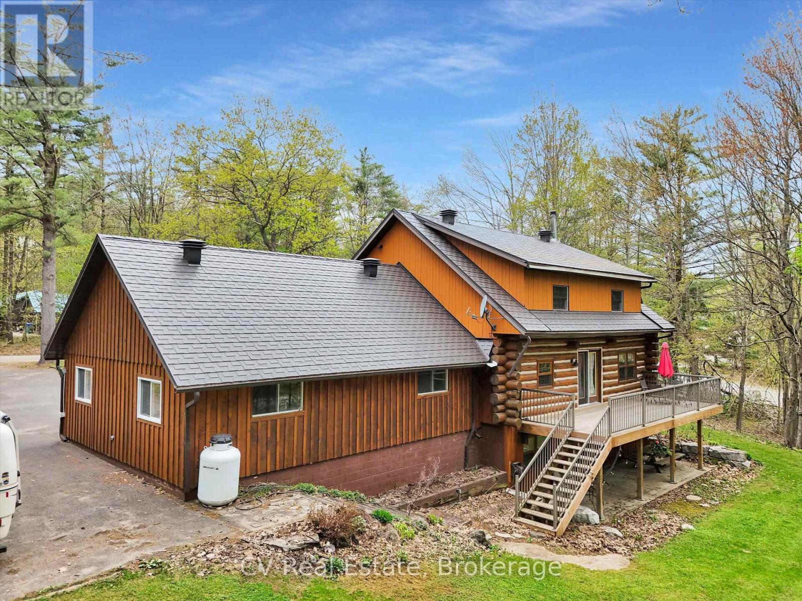 1040 Amelia Crescent, Gravenhurst, Ontario  P0E 1G0 - Photo 7 - X12944152