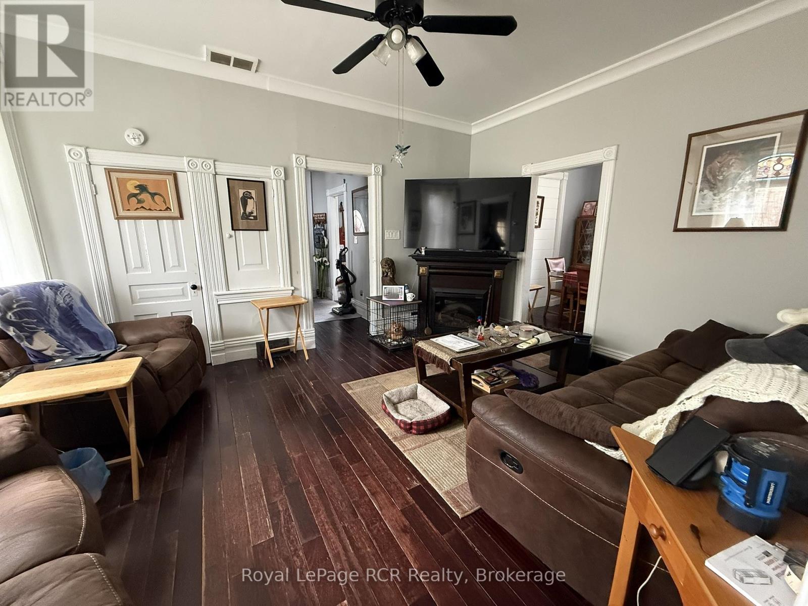 631 9th Avenue, Hanover, Ontario  N4N 2M7 - Photo 7 - X12944298