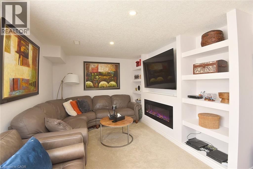 39 Panabaker Drive Unit# 7, Ancaster, Ontario  L9G 0A2 - Photo 42 - 40816770