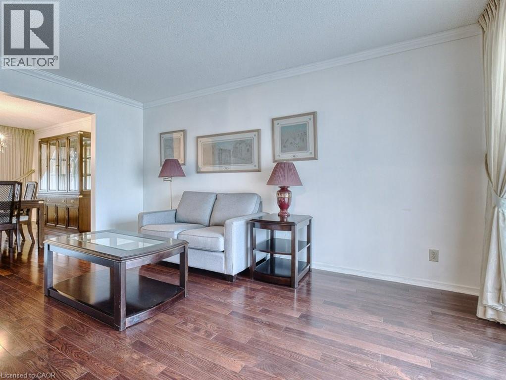 21 Bascary Crescent, St. Catharines, Ontario  L2S 3M7 - Photo 8 - 40814964