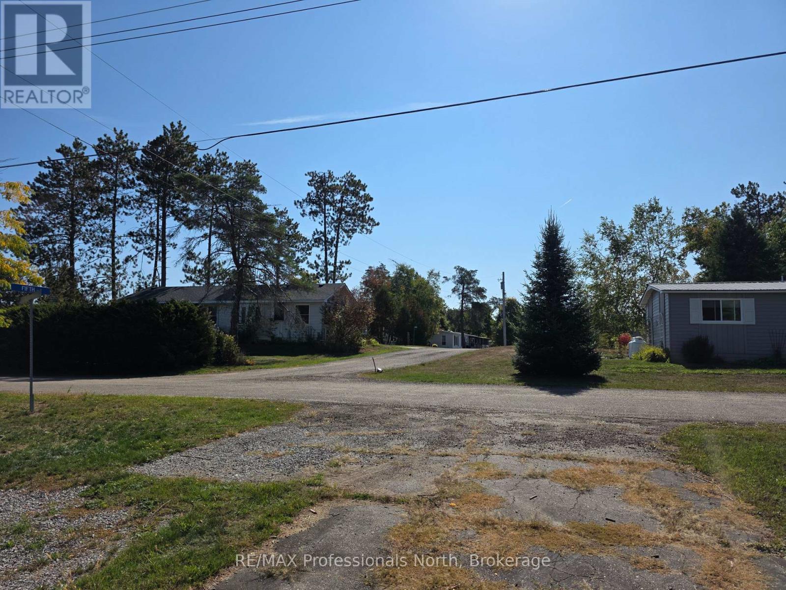 1013 Seventh Lane, Minden Hills, Ontario  K0M 2K0 - Photo 24 - X12944644