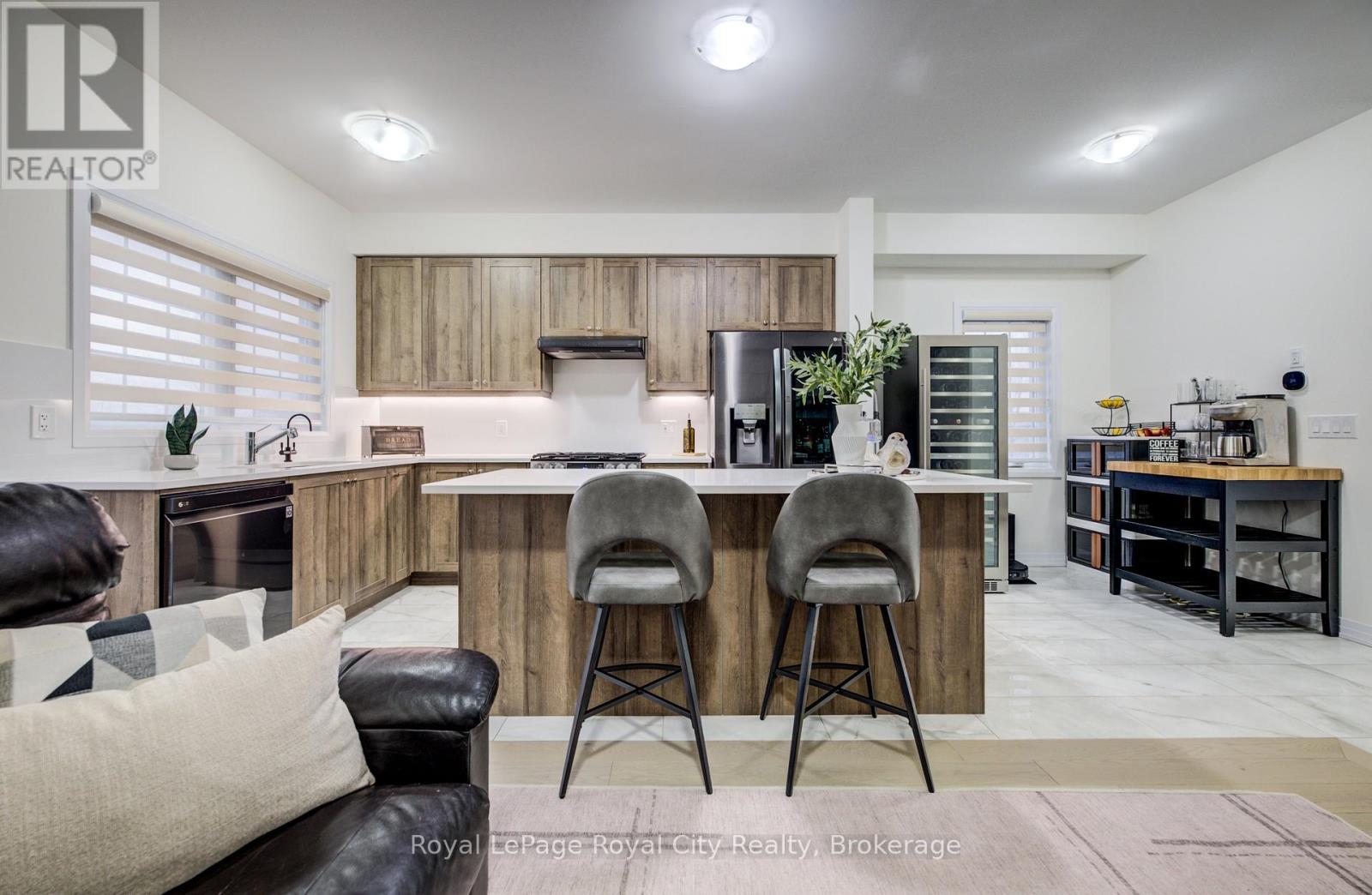 484 Adelaide Street, Wellington North, Ontario  N0G 1A0 - Photo 13 - X12944686