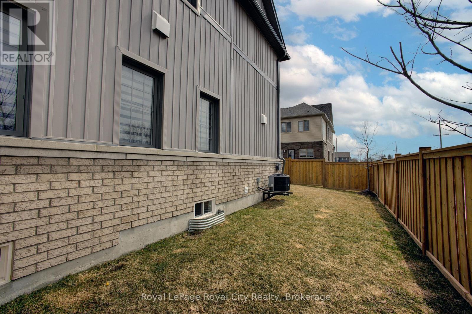 484 Adelaide Street, Wellington North, Ontario  N0G 1A0 - Photo 32 - X12944686