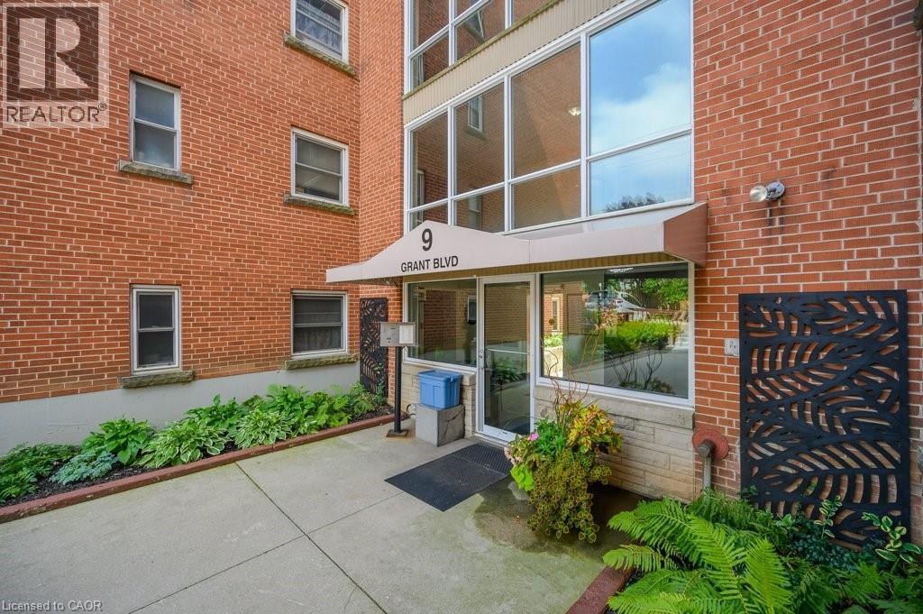 9 Grant Boulevard Unit# 201, Dundas, Ontario  L9H 4L5 - Photo 39 - 40816722