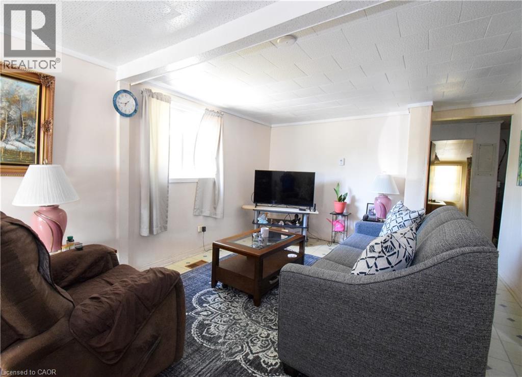 121 Cross Street E, Dunnville, Ontario  N1A 1B8 - Photo 23 - 40816831