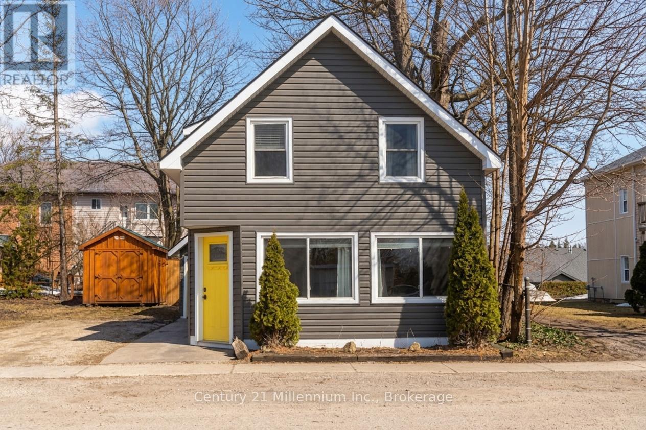 251 William Street, South Bruce Peninsula, Ontario  N0H 2T0 - Photo 2 - X12945032