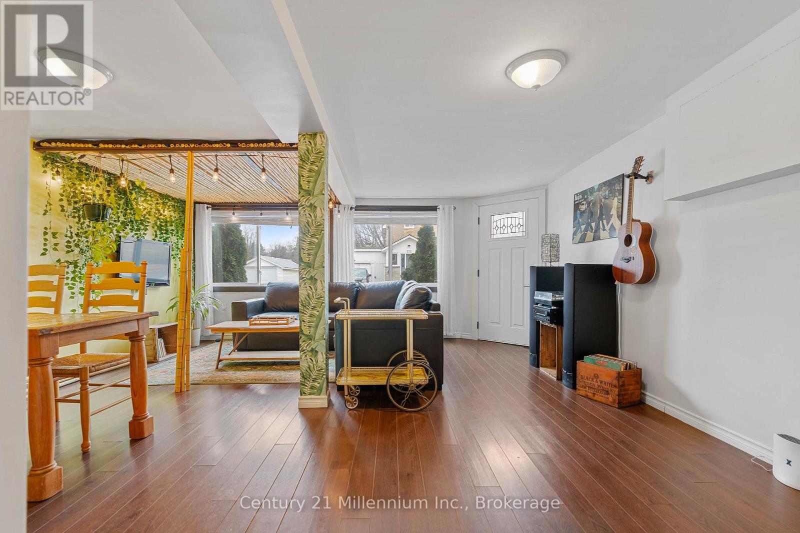 251 William Street, South Bruce Peninsula, Ontario  N0H 2T0 - Photo 7 - X12945032