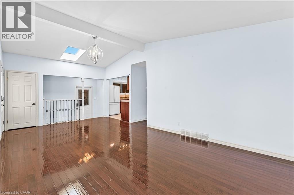 6122 Mayfair Drive, Niagara Falls, Ontario  L2J 1W1 - Photo 12 - 40816541