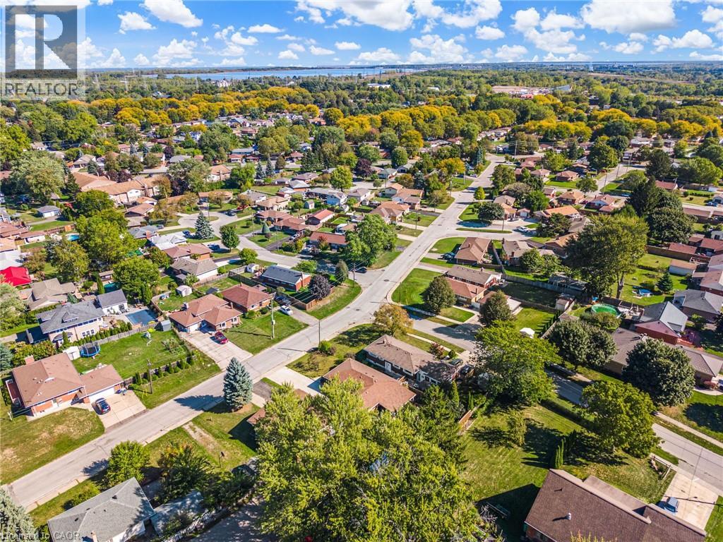 6122 Mayfair Drive, Niagara Falls, Ontario  L2J 1W1 - Photo 41 - 40816541