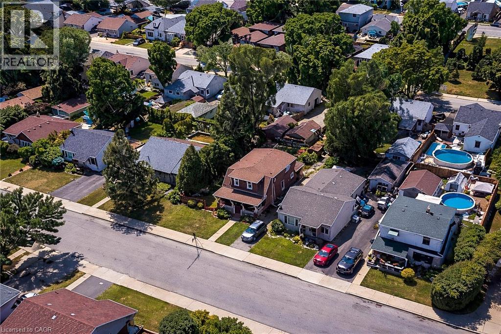 72 East 32nd Street, Hamilton, Ontario  L8V 2R9 - Photo 5 - 40816344