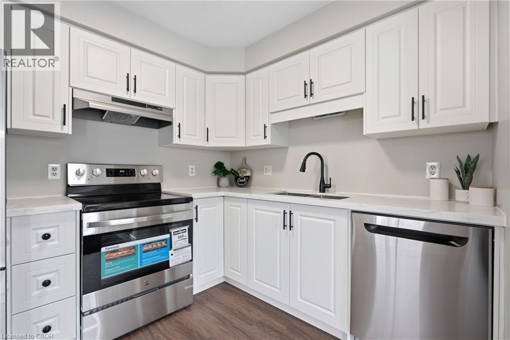 269 Millburn Boulevard, Fergus, Ontario  N1M 3S3 - Photo 10 - 40816652