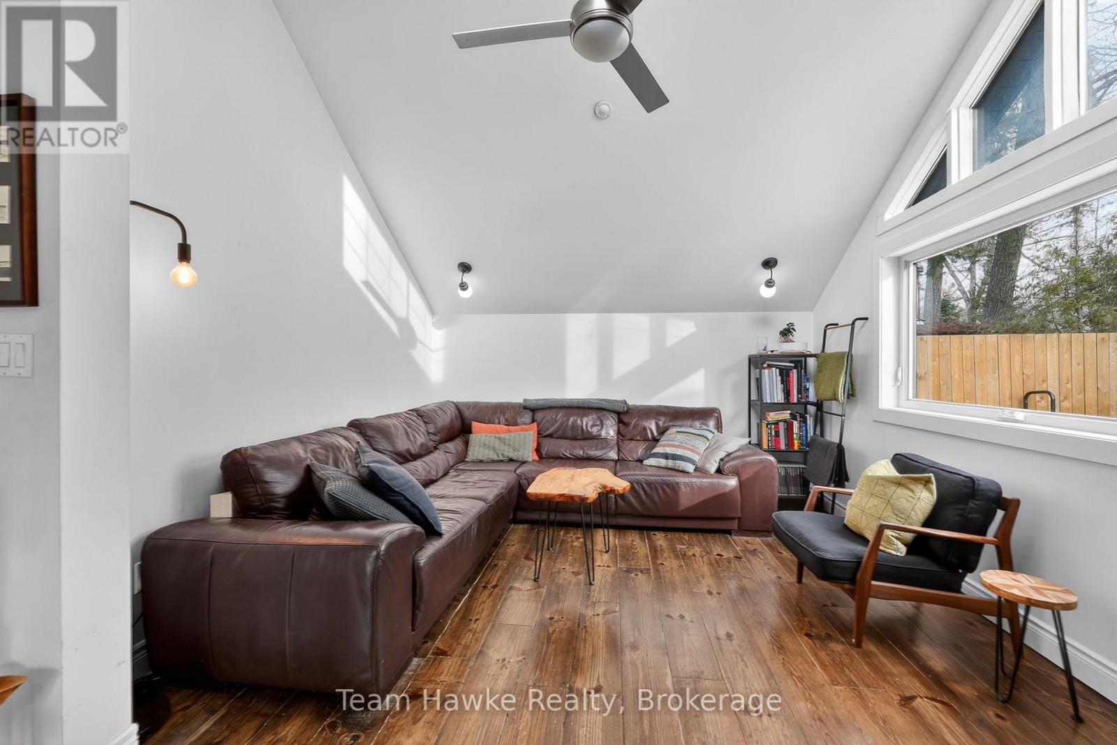 283 Tiny Beaches Road S, Tiny, Ontario  L0L 2J0 - Photo 19 - S12946308