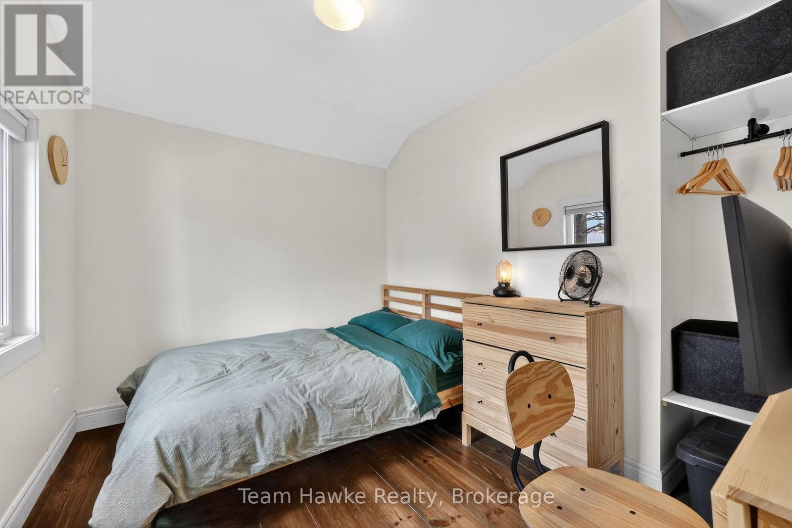 283 Tiny Beaches Road S, Tiny, Ontario  L0L 2J0 - Photo 21 - S12946308