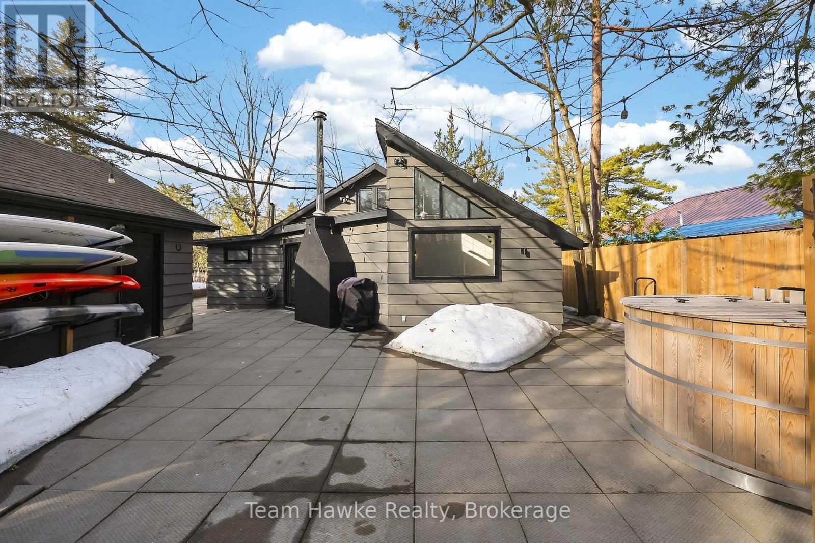 283 Tiny Beaches Road S, Tiny, Ontario  L0L 2J0 - Photo 39 - S12946308