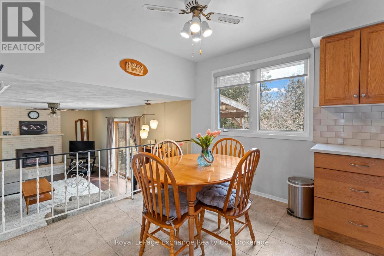 1147 Knights Court, Kincardine, Ontario  N2Z 2C8 - Photo 12 - X12946248