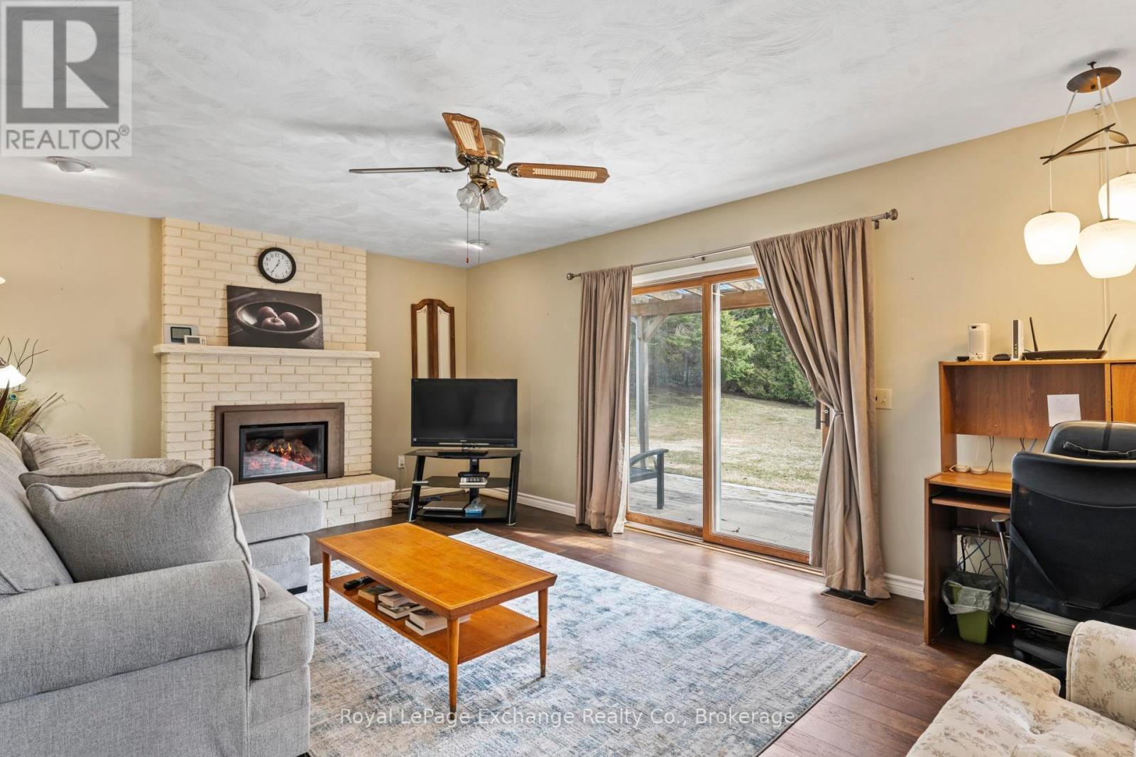 1147 Knights Court, Kincardine, Ontario  N2Z 2C8 - Photo 20 - X12946248