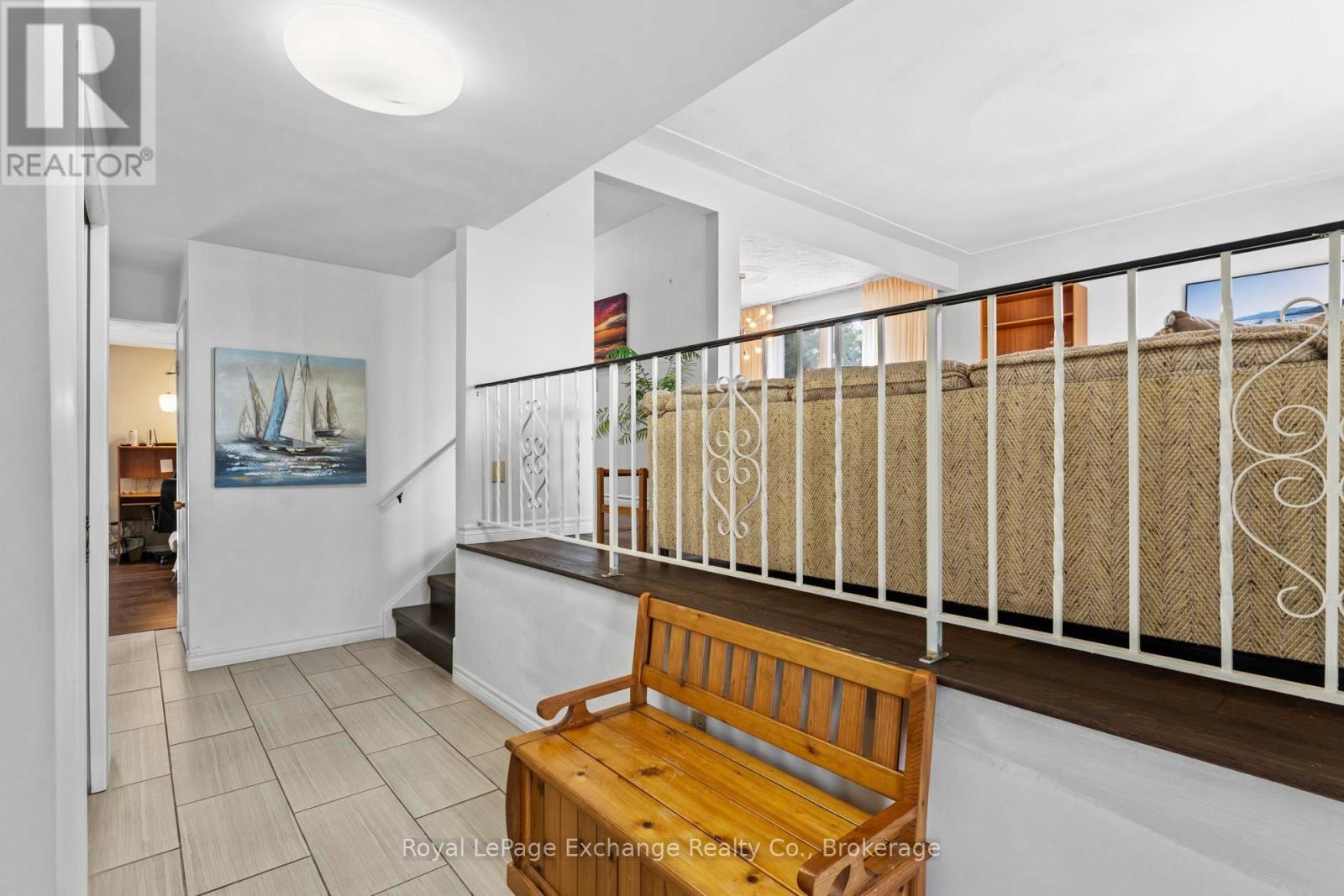 1147 Knights Court, Kincardine, Ontario  N2Z 2C8 - Photo 6 - X12946248