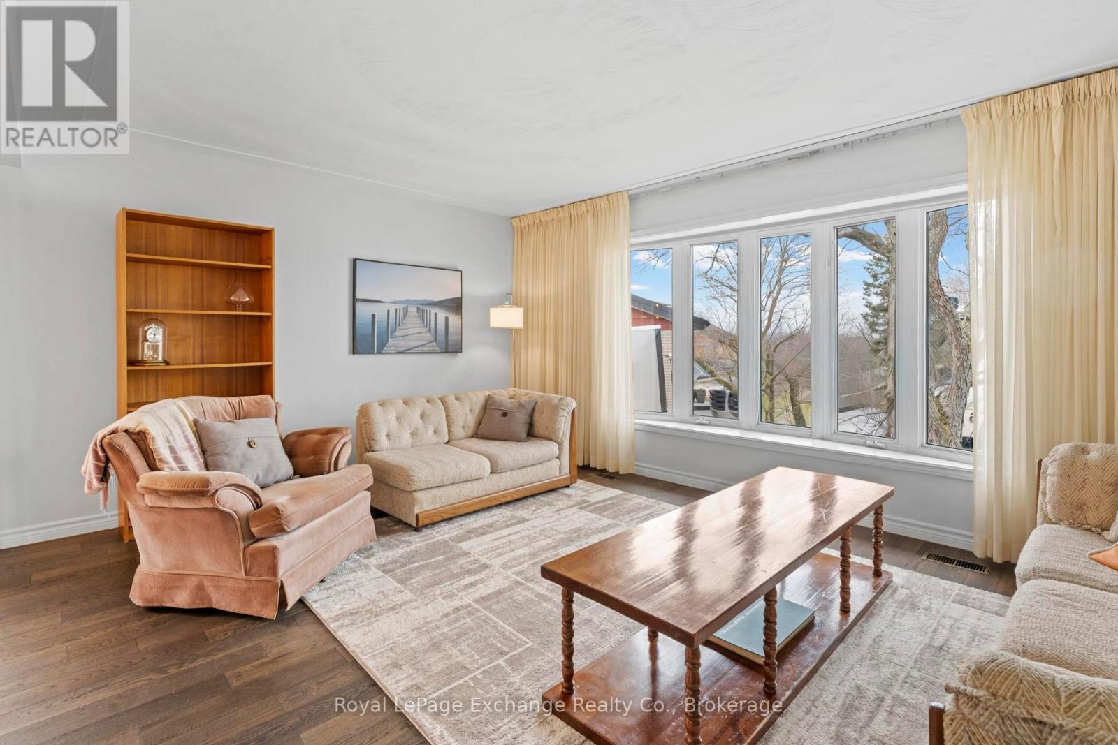 1147 Knights Court, Kincardine, Ontario  N2Z 2C8 - Photo 7 - X12946248