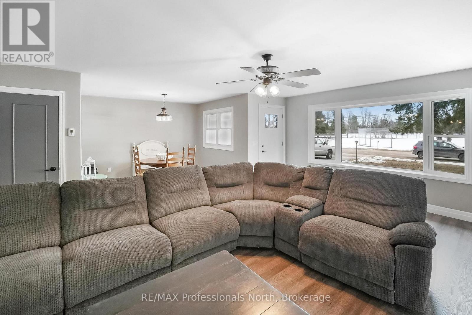 162 Hillside Drive, Kawartha Lakes, Ontario  K0M 1C0 - Photo 14 - X12946300