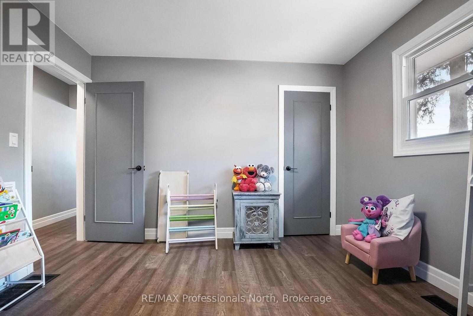 162 Hillside Drive, Kawartha Lakes, Ontario  K0M 1C0 - Photo 27 - X12946300