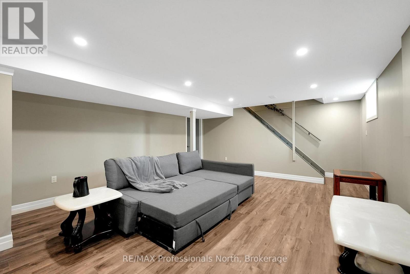 162 Hillside Drive, Kawartha Lakes, Ontario  K0M 1C0 - Photo 32 - X12946300