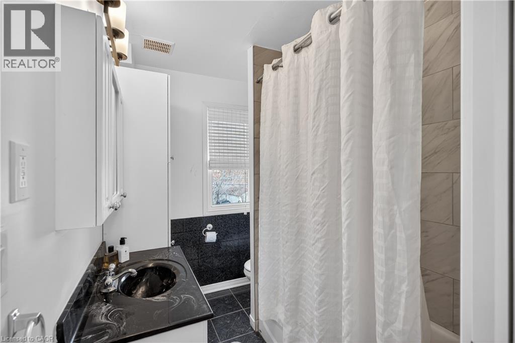 209 Glendale Avenue N, Hamilton, Ontario  L8L 7K2 - Photo 23 - 40816868