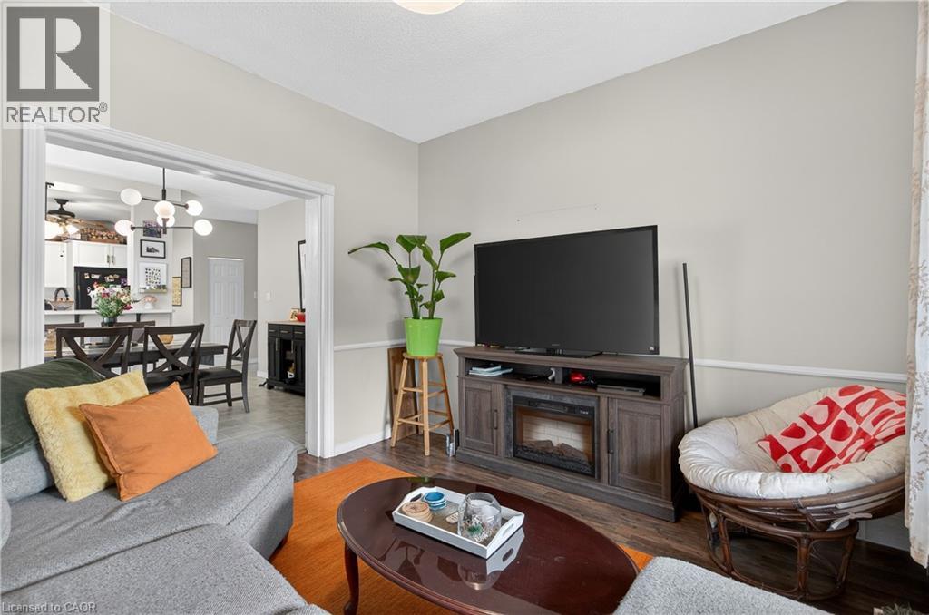 209 Glendale Avenue N, Hamilton, Ontario  L8L 7K2 - Photo 5 - 40816868