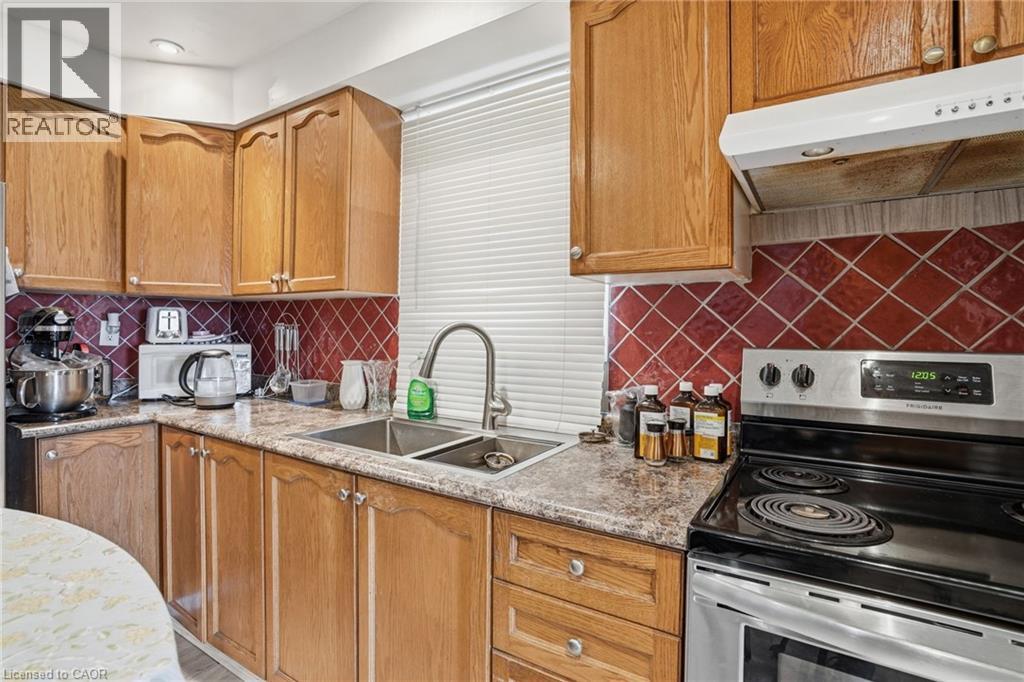 61 Graham Avenue N, Hamilton, Ontario  L8H 4J8 - Photo 10 - 40816663