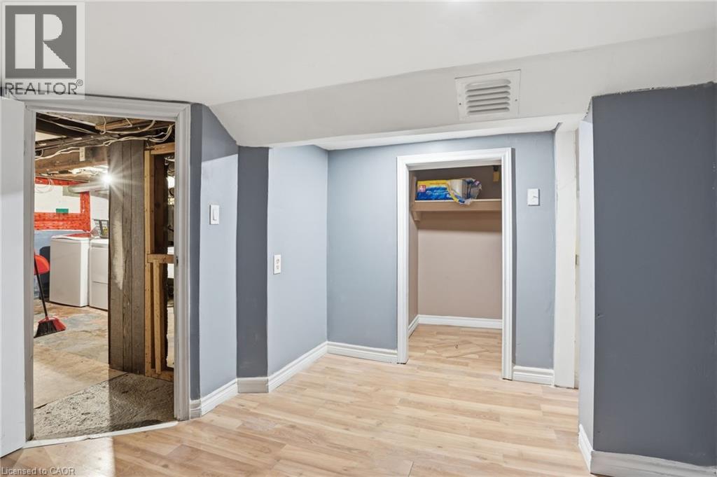 61 Graham Avenue N, Hamilton, Ontario  L8H 4J8 - Photo 19 - 40816663