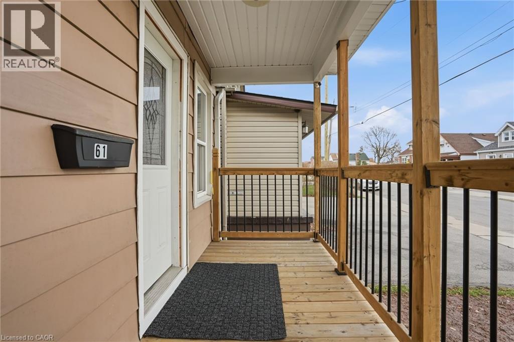 61 Graham Avenue N, Hamilton, Ontario  L8H 4J8 - Photo 3 - 40816663
