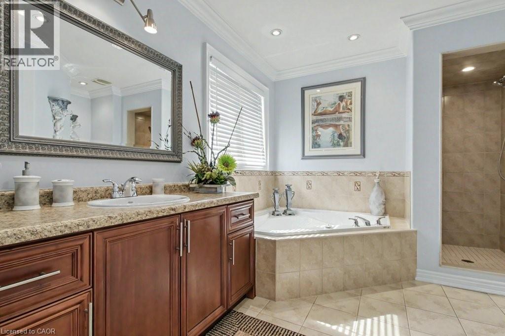 284 Normanhurst Avenue, Hamilton, Ontario  L8N 5N4 - Photo 32 - 40816320